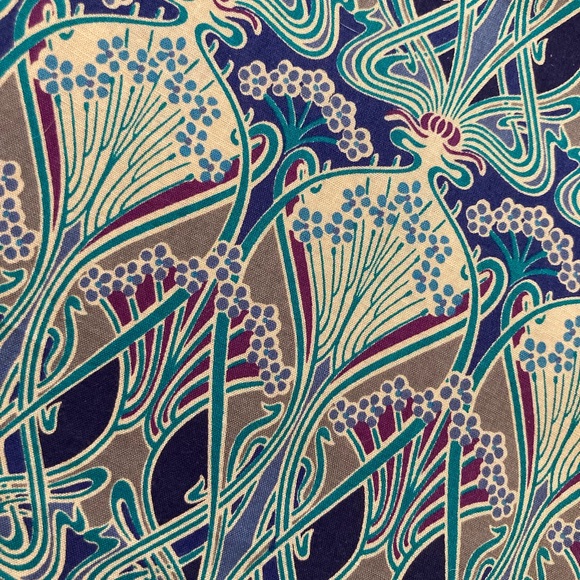 Ianthe Tana Lawn Cotton Fabric - Liberty of London Fabric - Picture 4 of 5